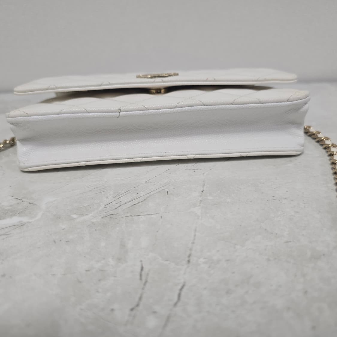 샤넬 캐비어 크로스백 판매 상품이미지8