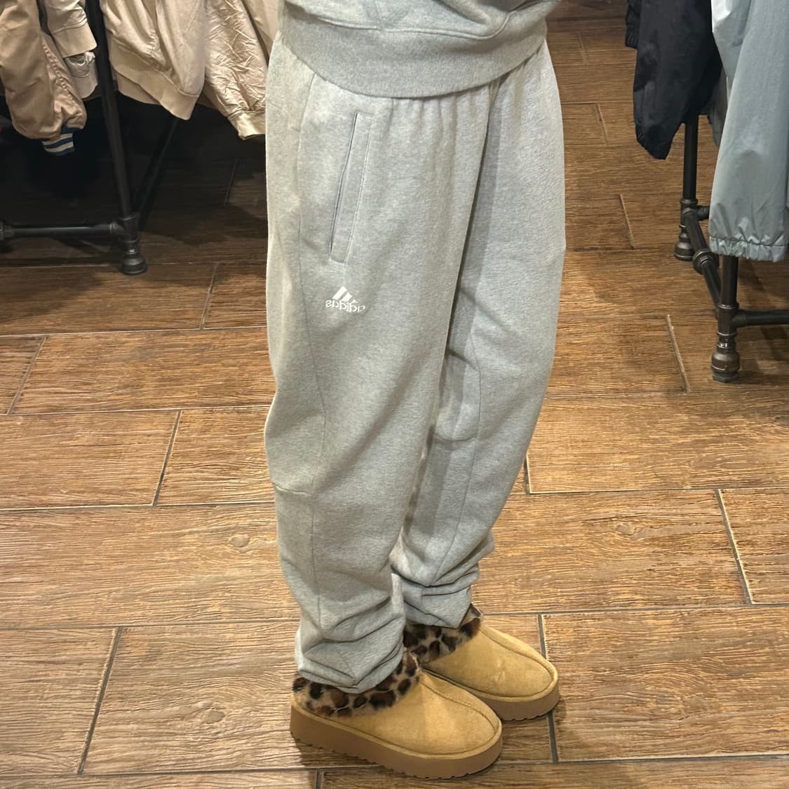 [HI] 아디다스 조거 추리닝 팬츠 그레이  상품이미지3