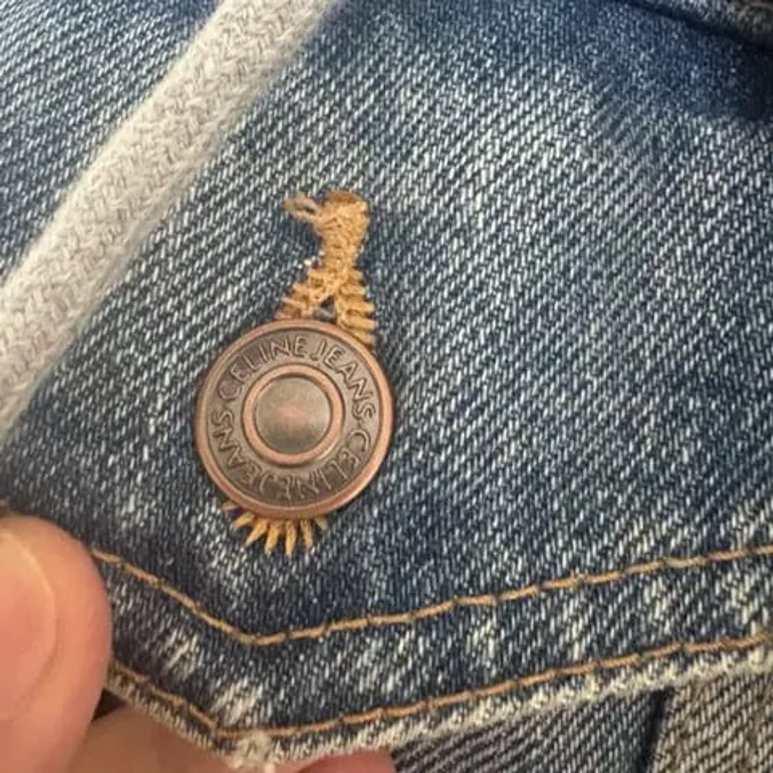 [S] 셀린느 백로고 후드 워싱 데님 자켓 상품이미지4