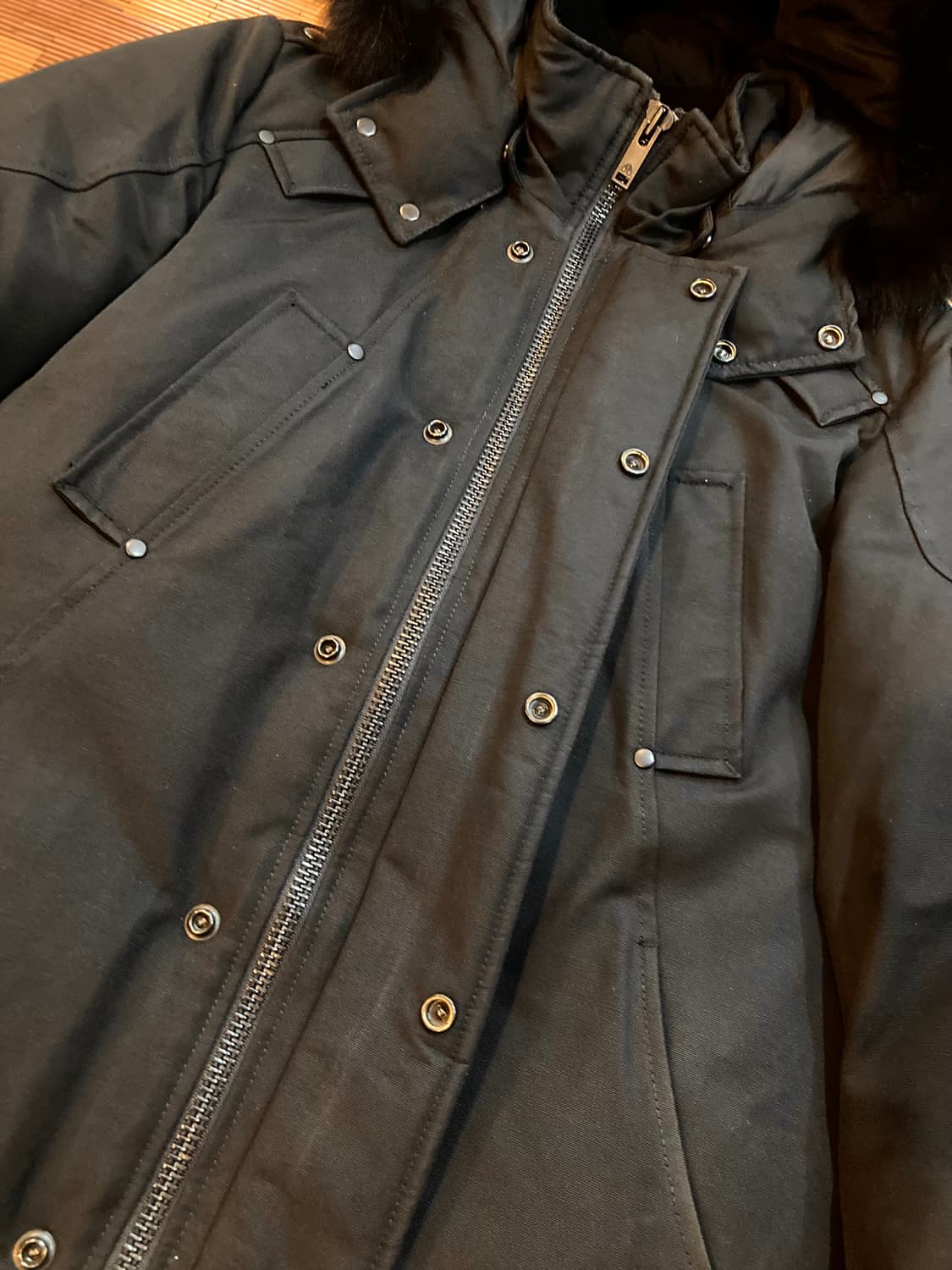 무스너클 스틸링 폭스퍼 패딩 상품이미지4