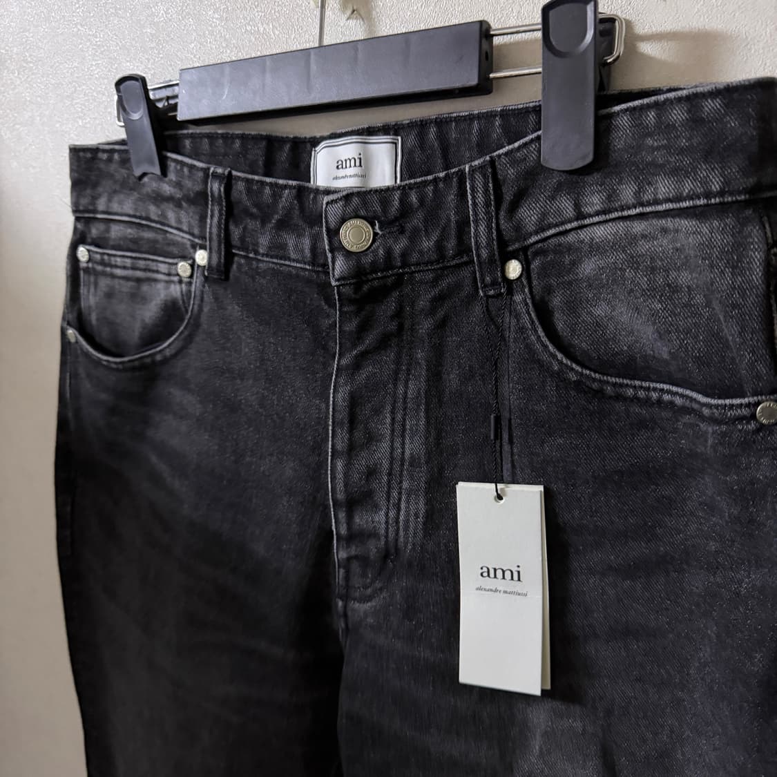 AMI 아미 스트레이트 크롭 블랙진 29(새제품) 상품이미지2