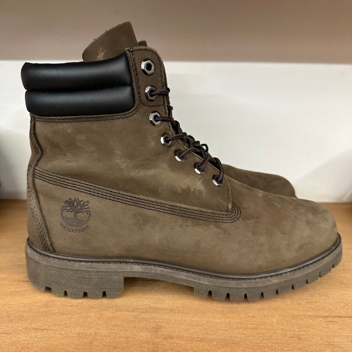 팀버랜드 6인치 부츠 ‘다크브라운‘ 상품이미지5