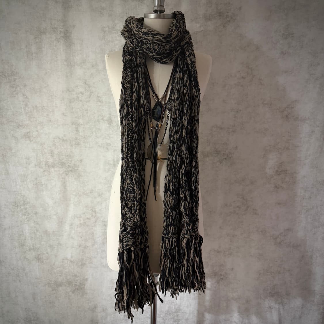 Grunge Scarf 상품이미지1