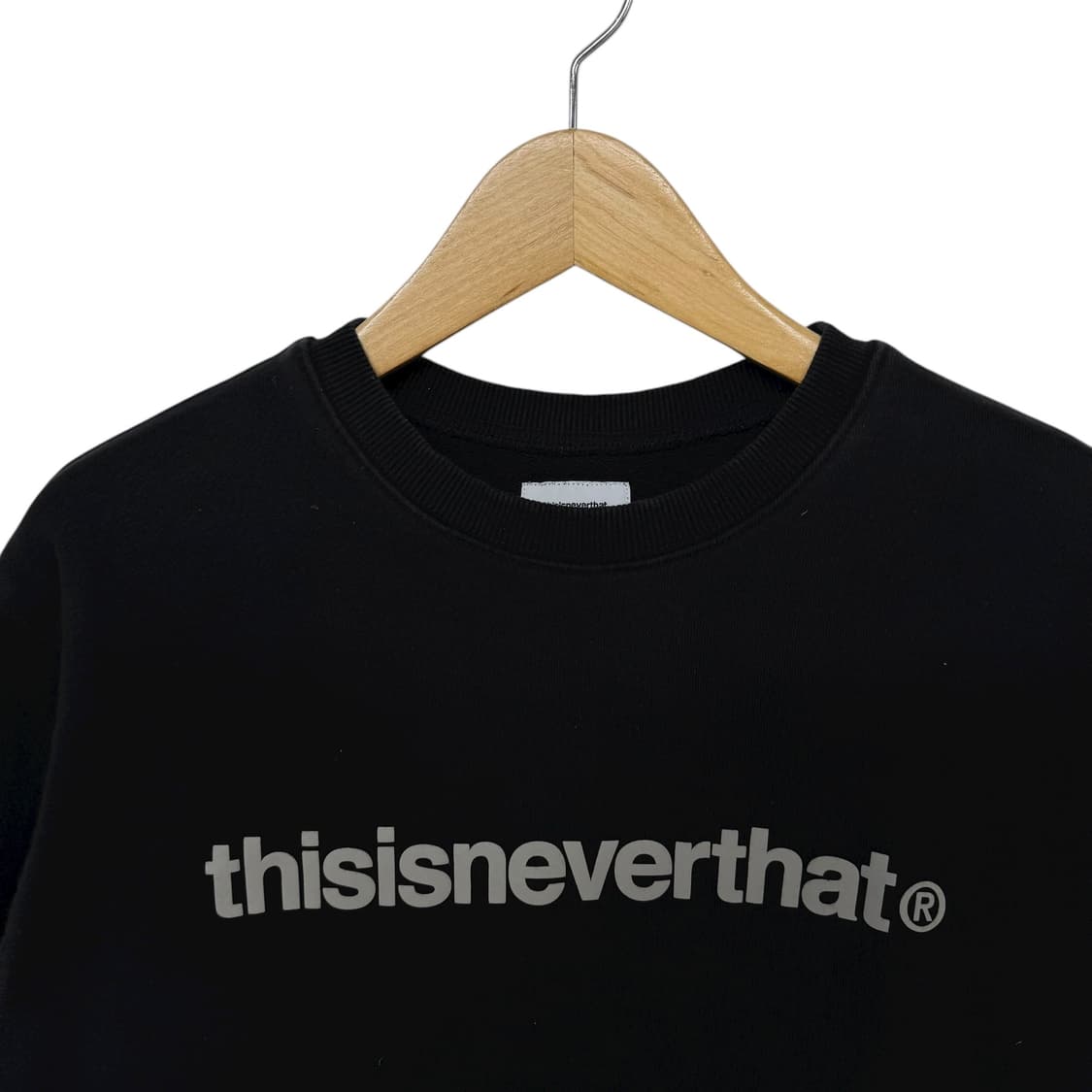 디스이즈네버댓 로고 맨투맨 상품이미지2