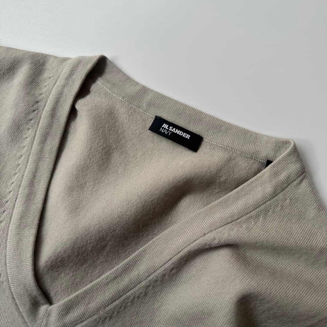 질샌더 jil sander navy 브이넥 니트 상품이미지5