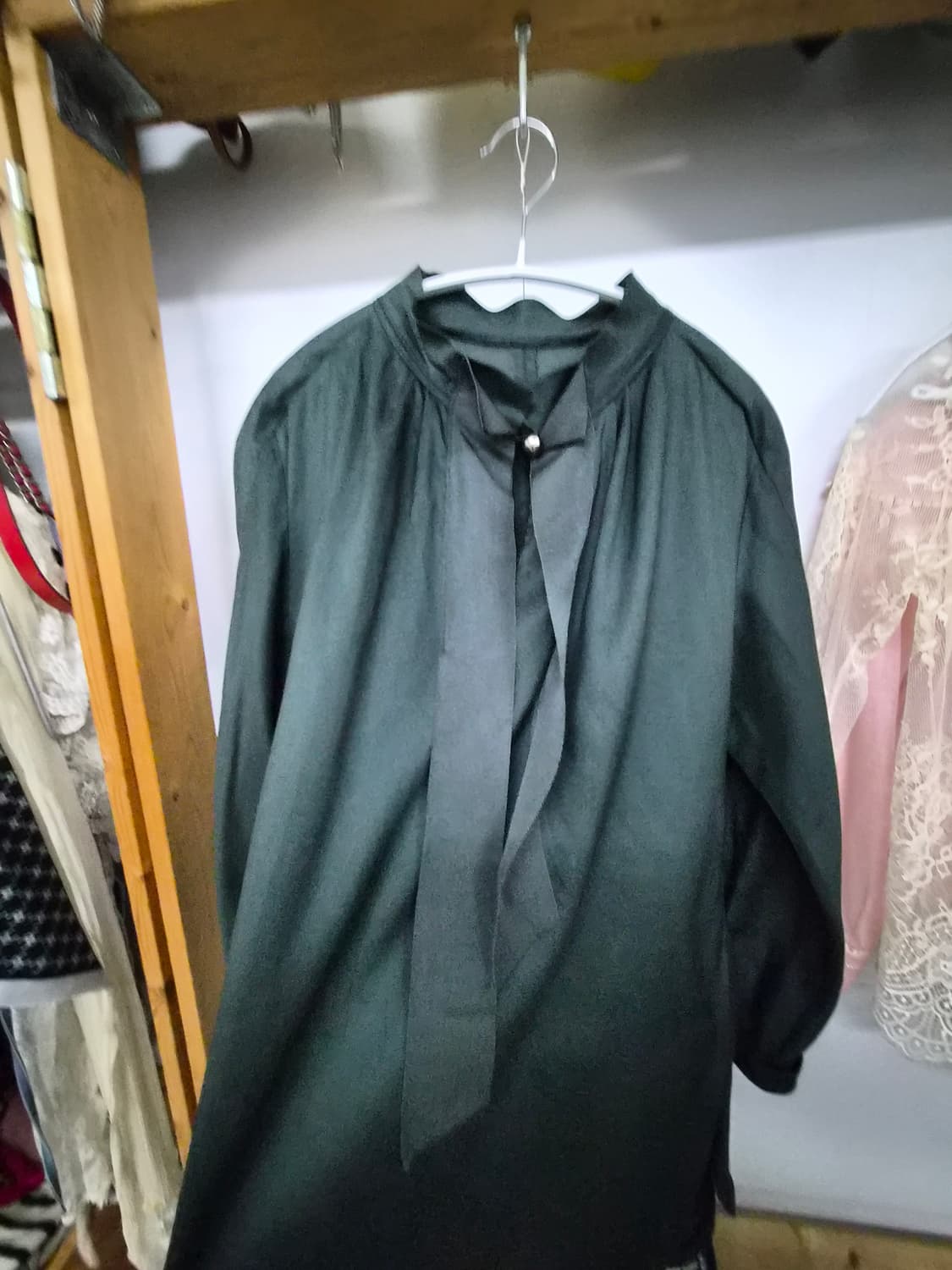 마인 실크 블라우스.lusso 언발 일러스트 스커트 상품이미지3