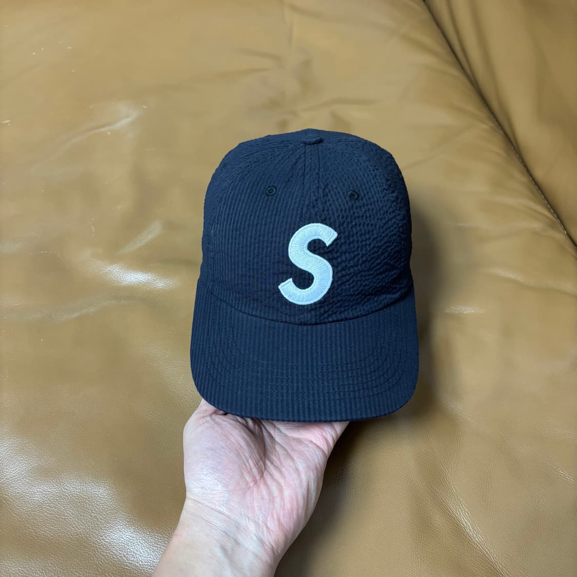 Supreme 슈프림 24ss 시어서커 블랙 S로고 6패널 볼캡 모자 상품이미지2