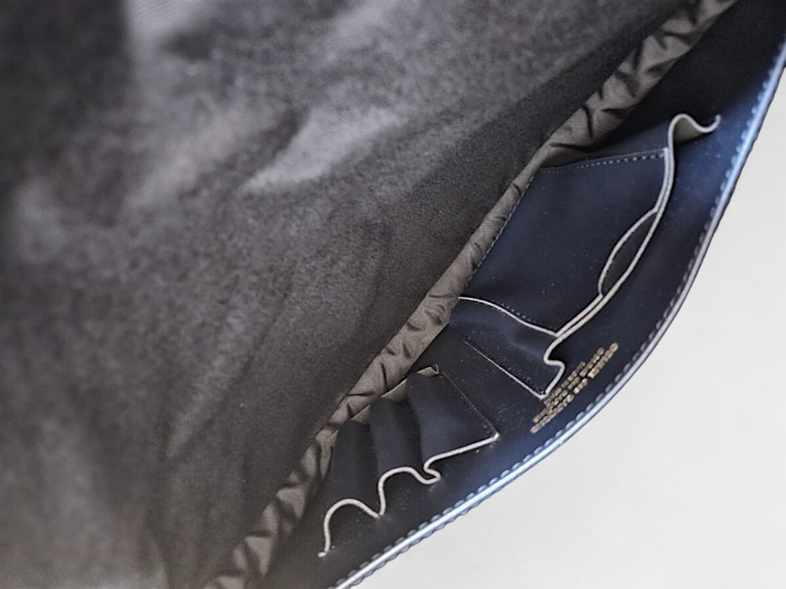 꼼데가르송 서클 핸드백 상품이미지5