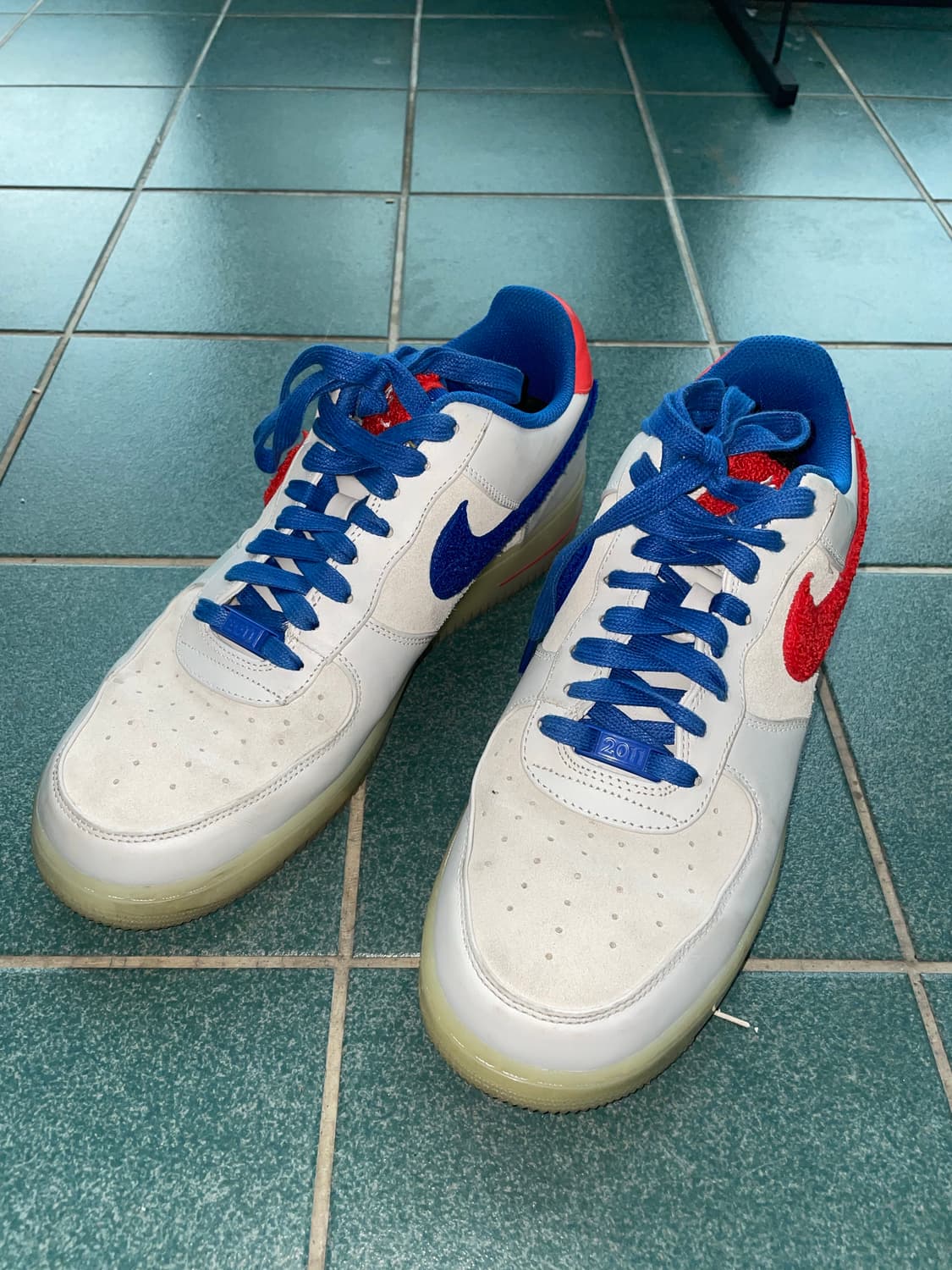 에어포스 1 슈프림 로우 토끼의해 295 상품이미지1