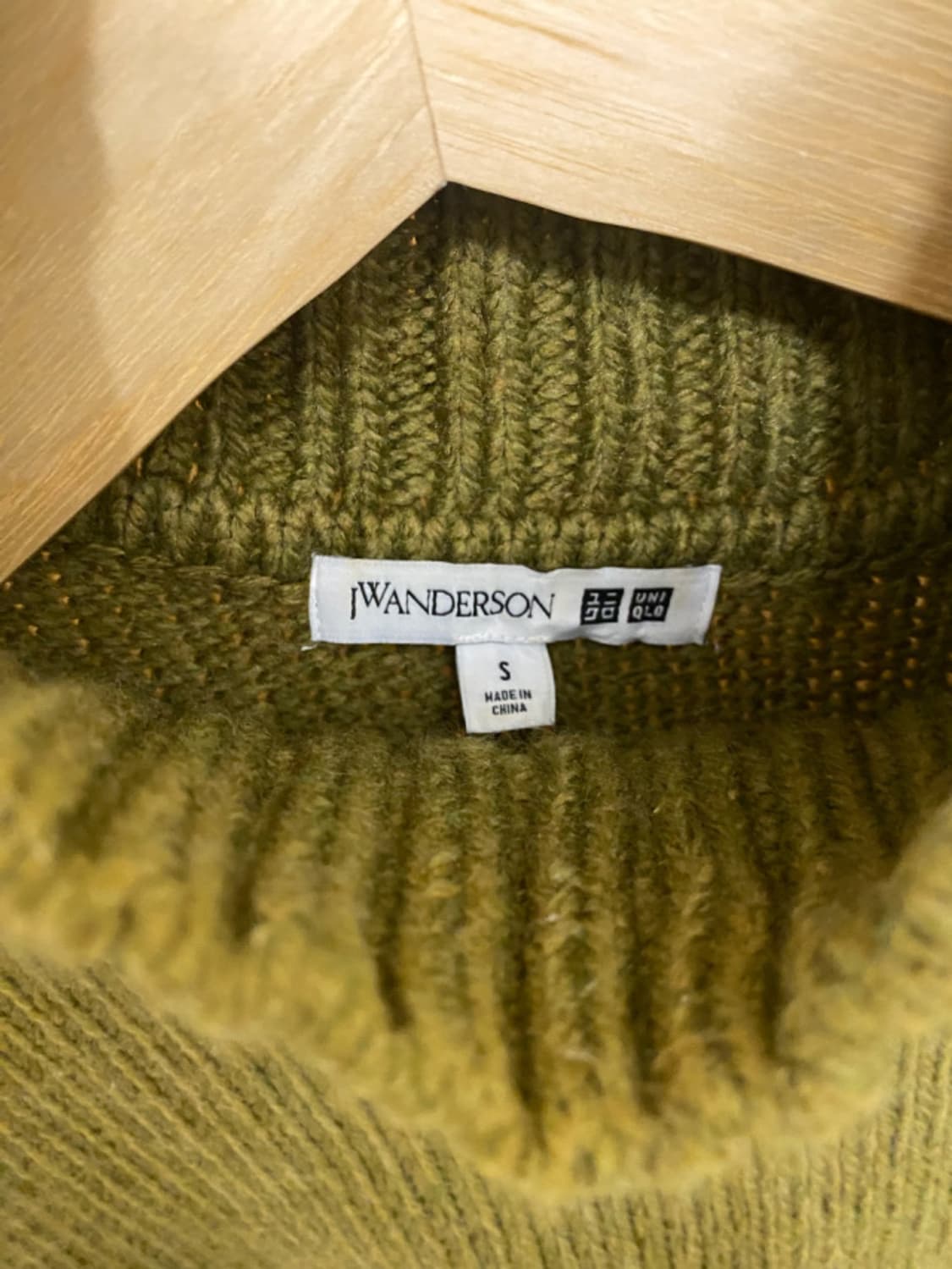 JW ANDERSON x UNIQLO turtleneck knit 상품이미지7