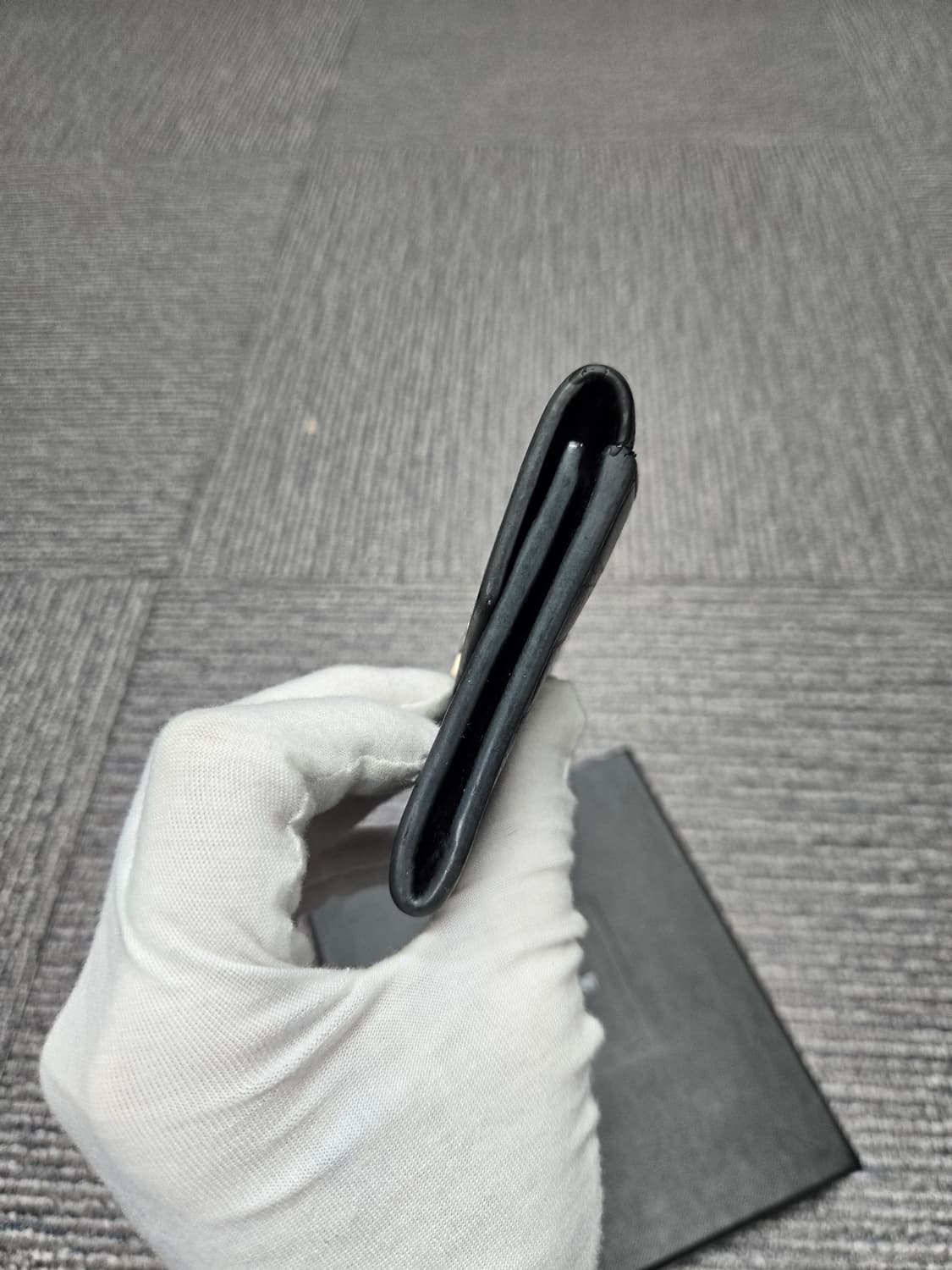 [특가][정품]입생로랑 크로커다일 반지갑 상품이미지4