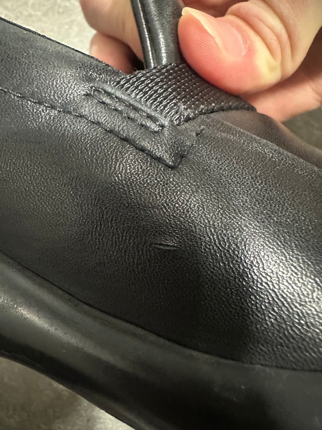 프라다 스포츠 버클 로퍼 (10) 상품이미지5