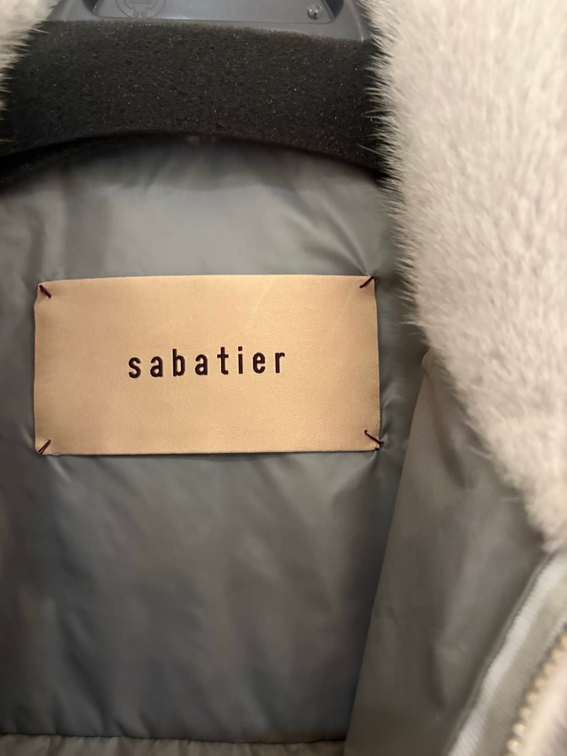 사바티에 밍크 패딩 베스트  상품이미지2