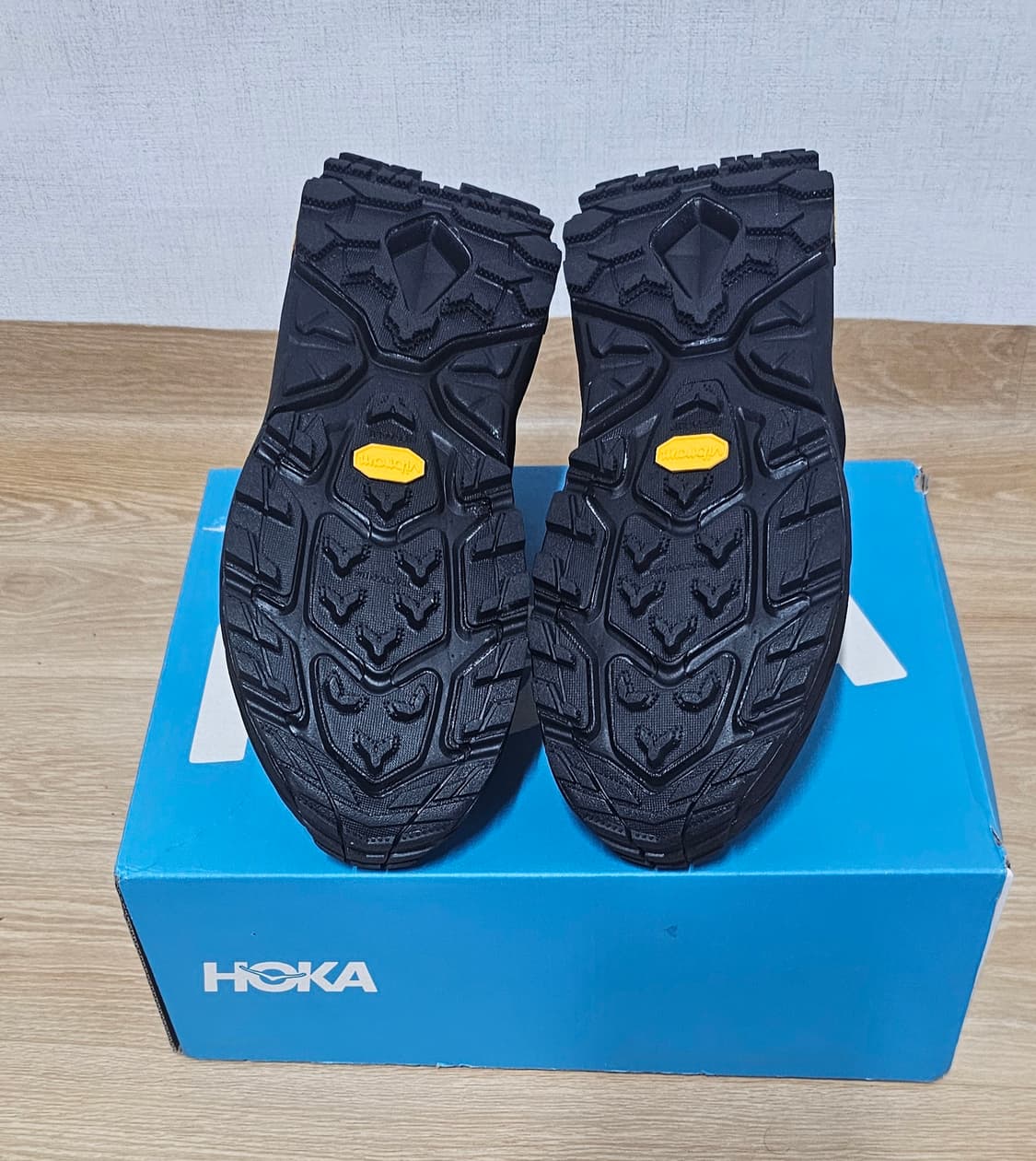 호카카하2 프로스트모크 GT고어텍스올블랙260새상품미개봉 상품이미지3