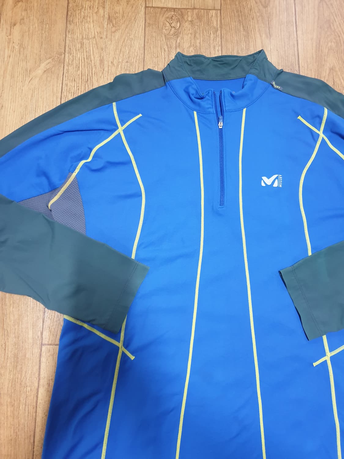 1018 밀레 아웃도어 반집업 110 사이즈입니다 상품이미지4