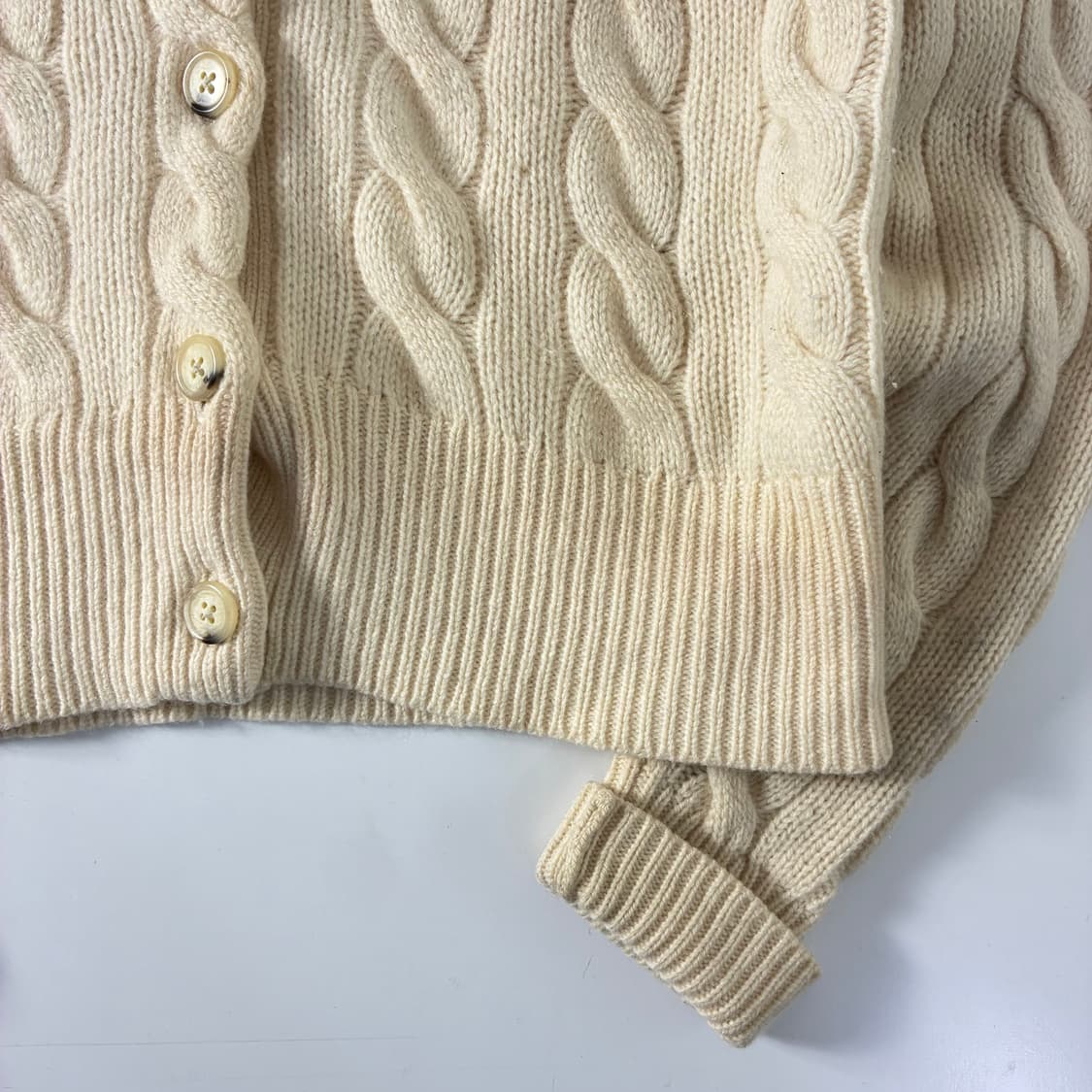 Polo  폴로 랄프로렌 신형 qr 자수 울캐시미어 꽈배기 니트 가디건  상품이미지4