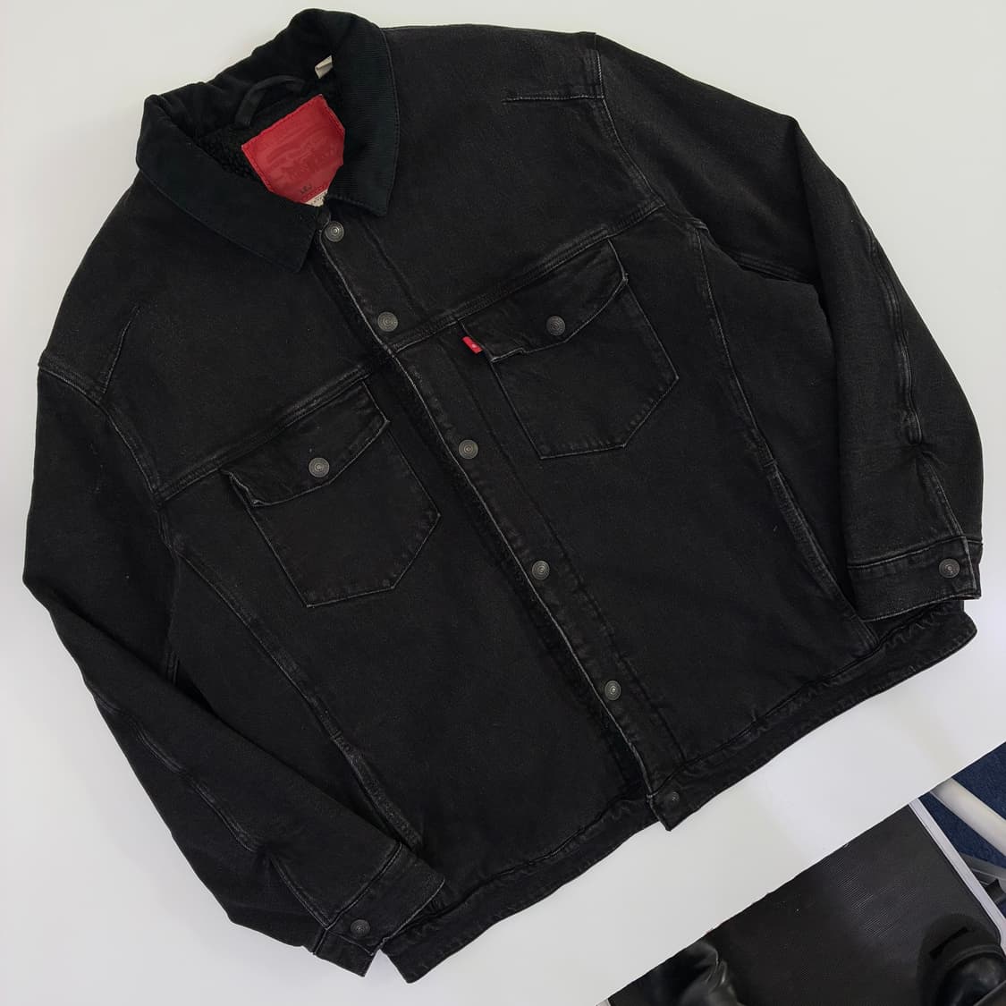 Levi's 리바이스 레드탭 흑청 워시드 데님 쉐르파 자켓 상품이미지2