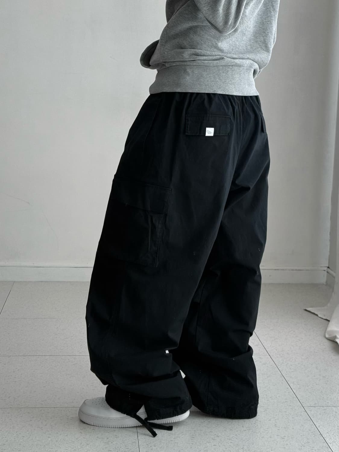 나이키 블랙 카고팬츠 상품이미지3