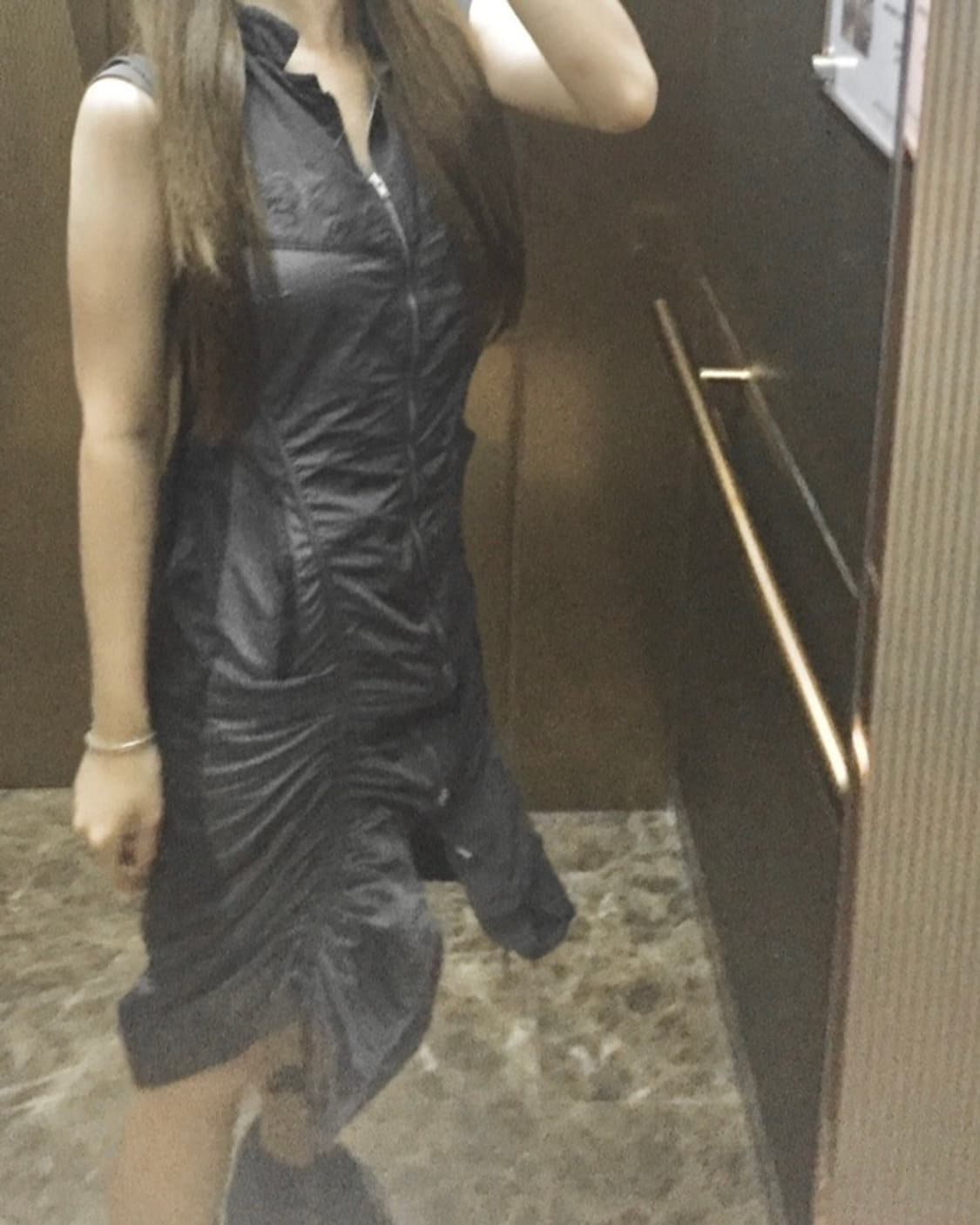 미스치프 나일론 롱 셔링 원피스 그레이 고프코어 상품이미지2