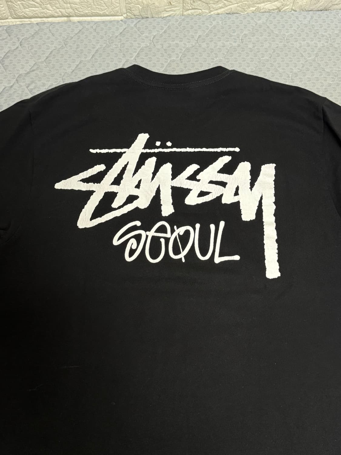 M) 스투시 서울 롱슬리브 티셔츠 블랙 상품이미지4