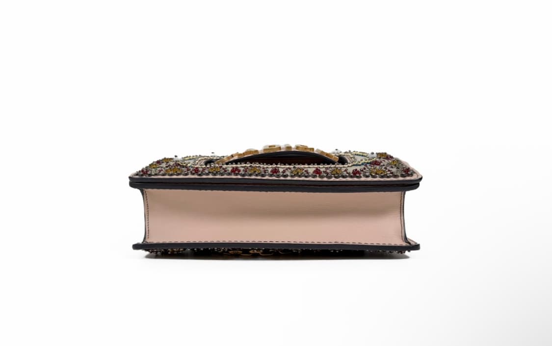 크리스찬 디올 여성 자디올 디오라마 비즈 자수 레더 체인 플랩 숄더백 상품이미지6