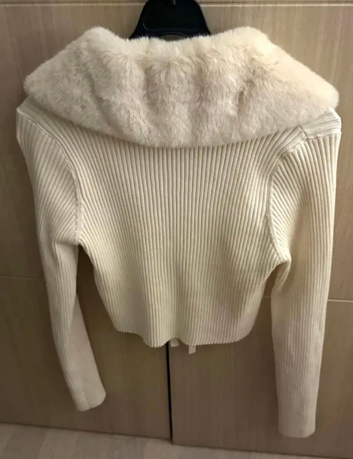 자라 에코 퍼 가디건 아이보리 M 상품이미지5