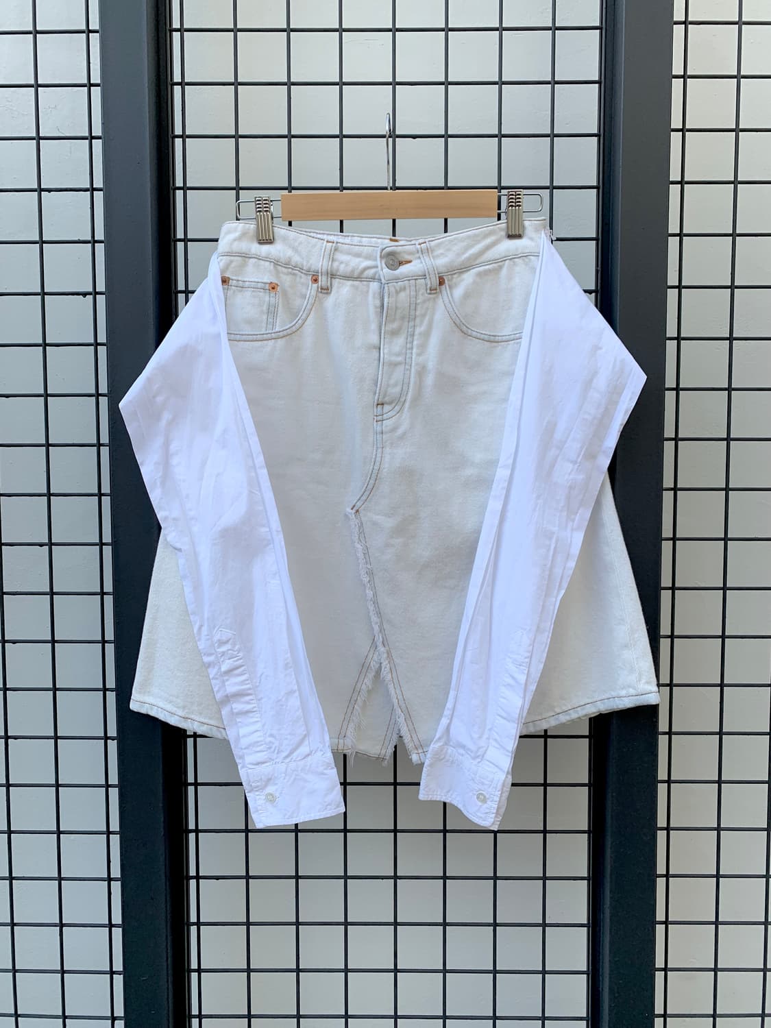 mm6 연청 데님 스커트 상품이미지1