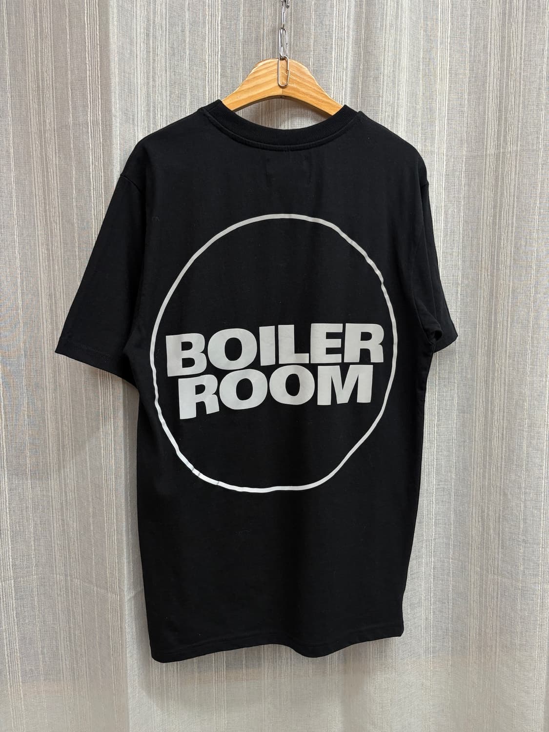 Boiler Room 보일러룸 코어 로고 블랙 반팔 티셔츠 상품이미지3