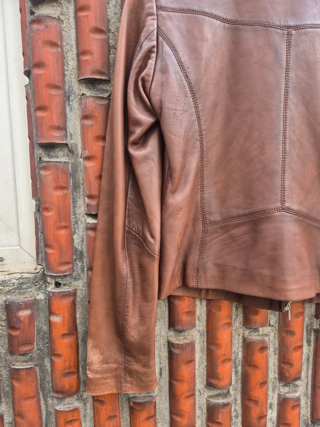 마시모두띠 여성 가죽 자켓입니다 상품이미지6