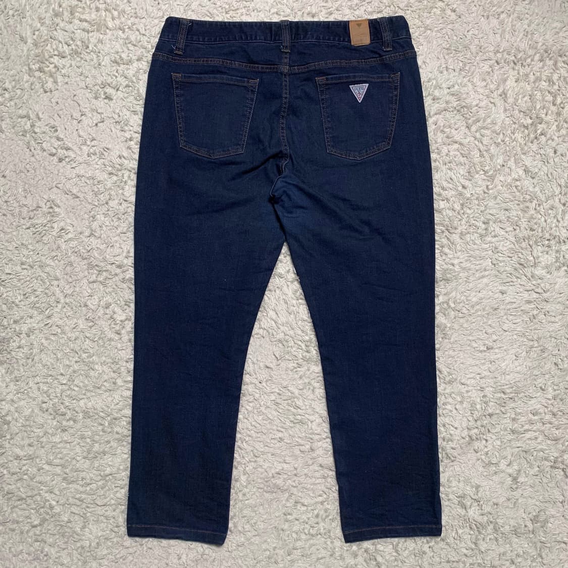 [37] 게스 테이퍼드핏 데님팬츠 상품이미지2