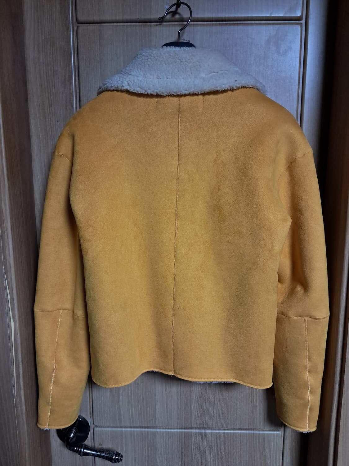 자라 무스탕 XS 상품이미지2