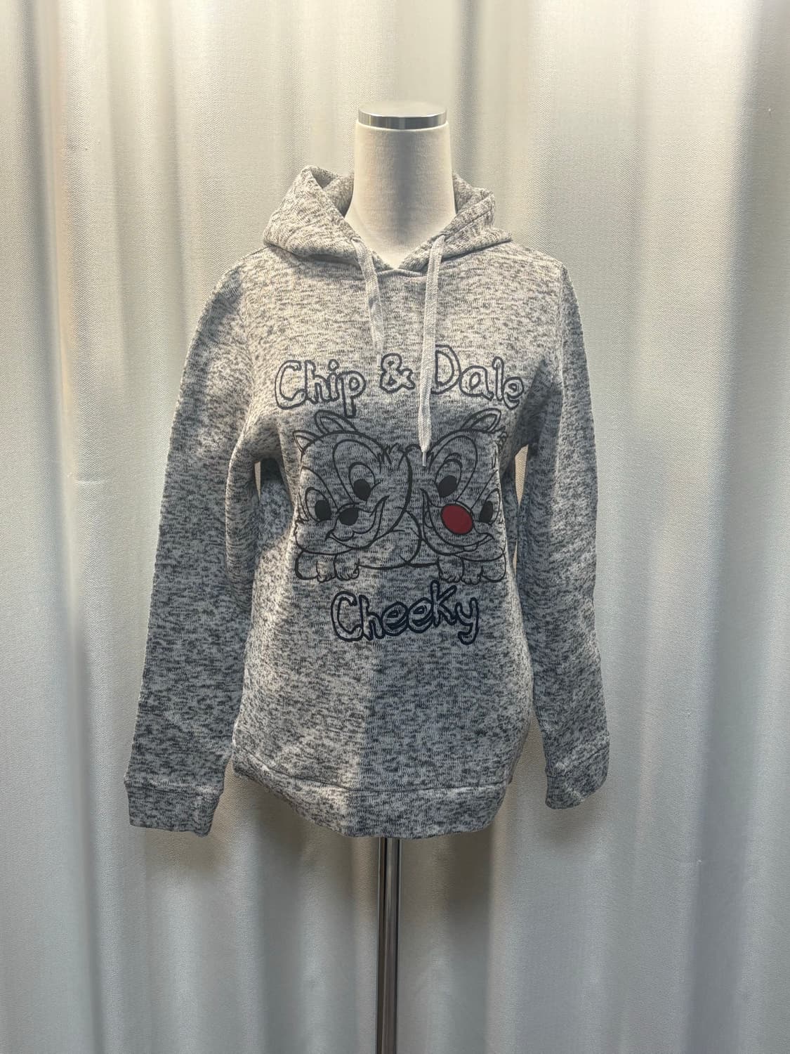 칩&데일 후드티 상품이미지1