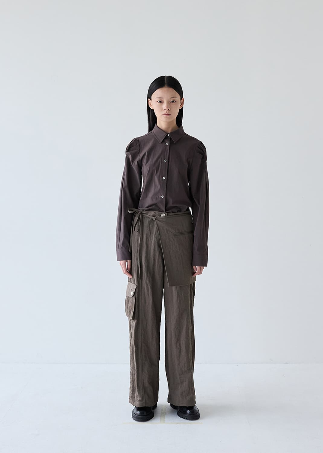 생긴스튜디오 랩스커트팬츠 블랙 컬러 상품이미지3