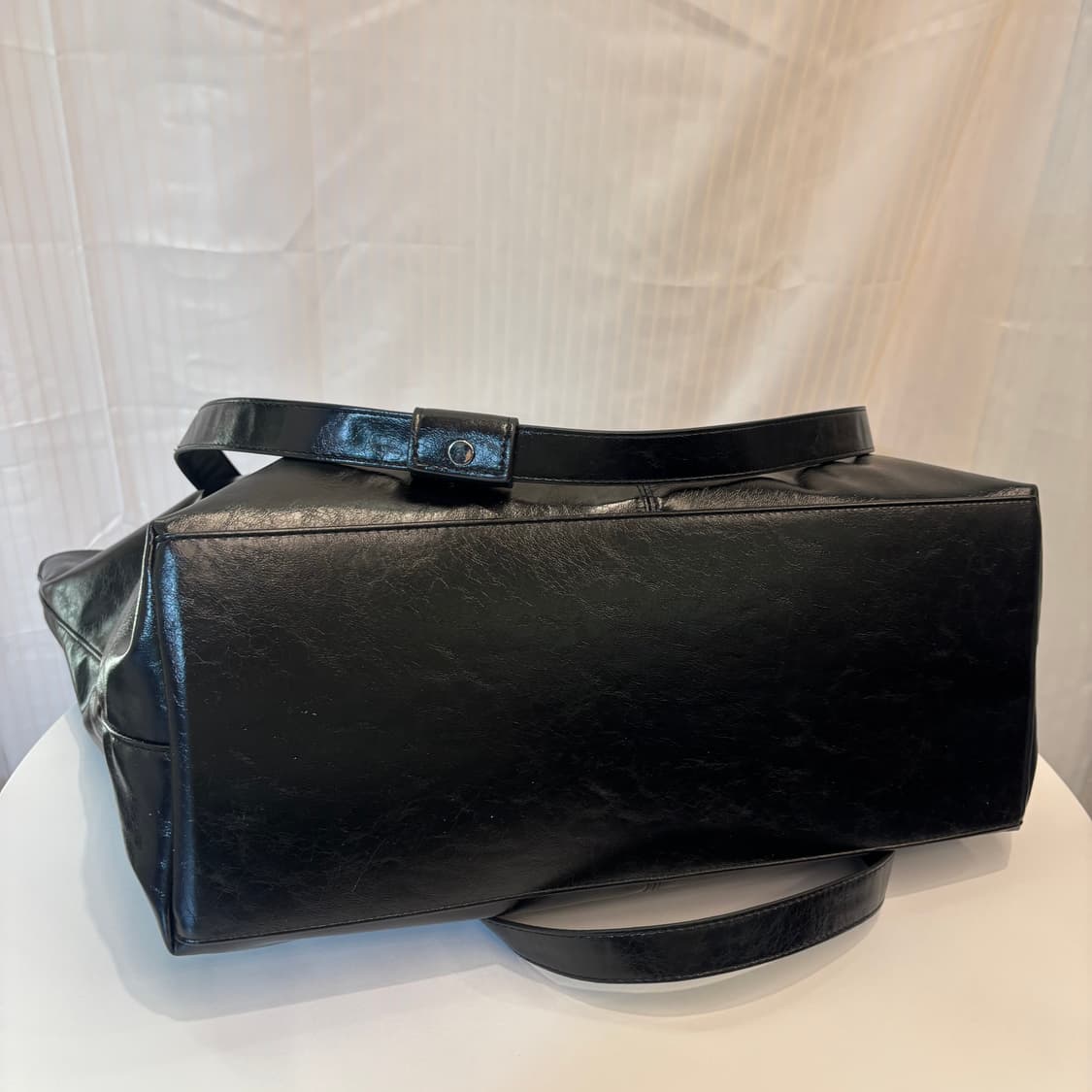 정품 밈더워드로드 크랙 레더 빅 토트백     상품이미지6