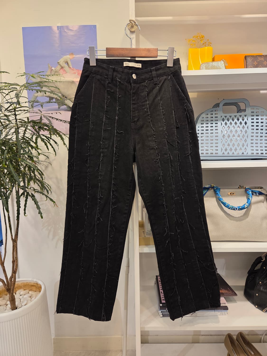 마땡킴 컷팅 프린지 블랙진 S 상품이미지1