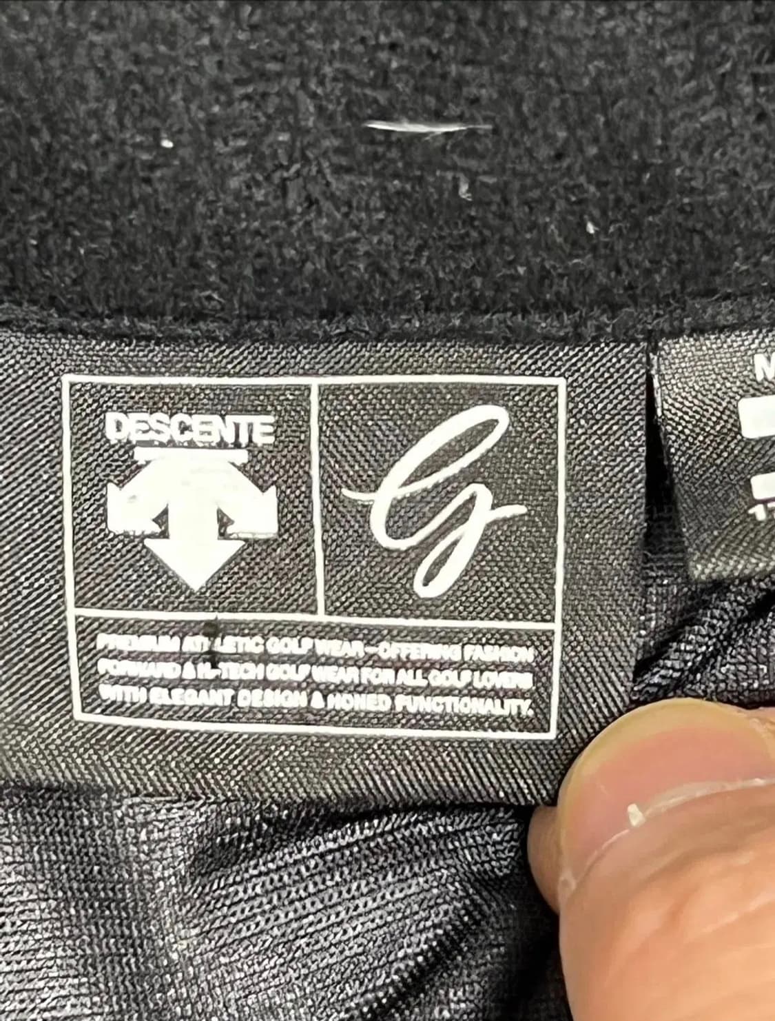 데상트 골프 패딩조끼 블랙 100 (세탁완료) 상품이미지6