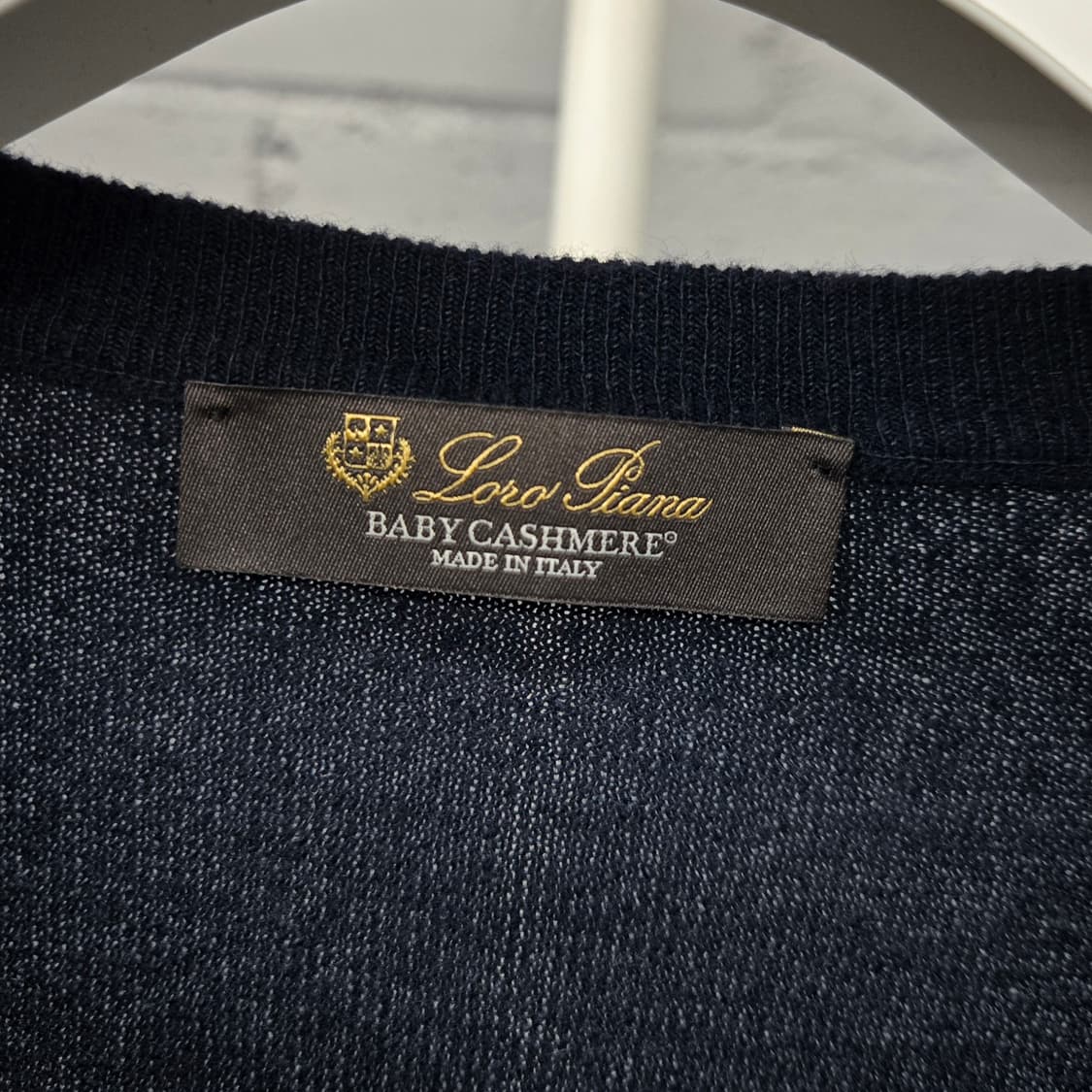 백화점판 / 로로피아나 슈퍼라이트 크루넥 베이비캐시미어 니트 상품이미지3