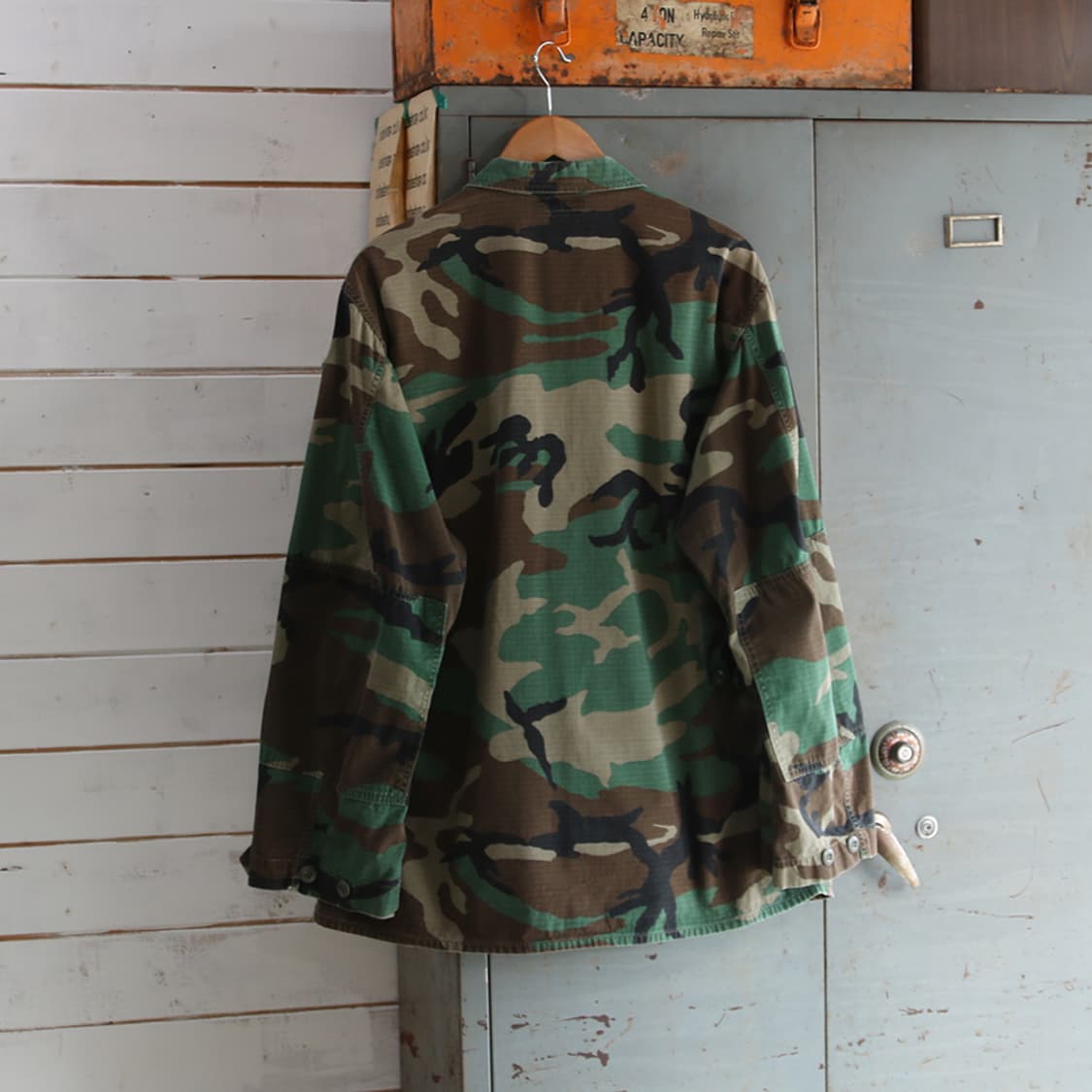 (착용컷) U.S.ARMY B.D.U. 립스탑 카모 퍼티그 자켓 (L) 상품이미지2