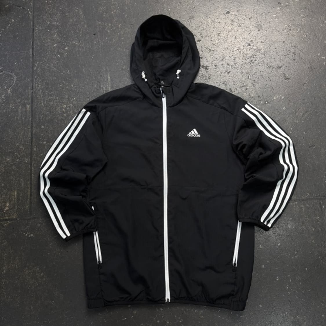 100 아디다스 바람막이 상품이미지1