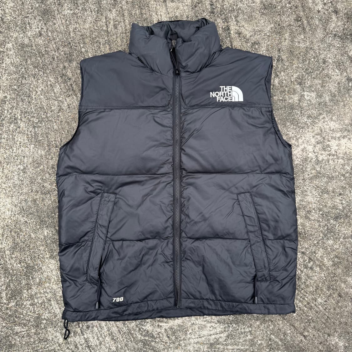 [M] TNF 노스페이스 센터로고 패딩 조끼 상품이미지2