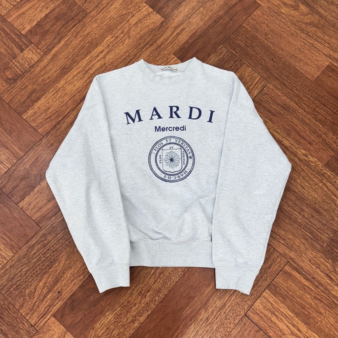 여성용 FREE 마르디메크르디 빅로고 맨투맨 티셔츠 상품이미지1