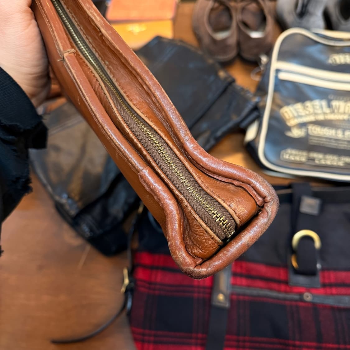 포터 레더 브리프케이스 파티나 현상 가방 상품이미지8