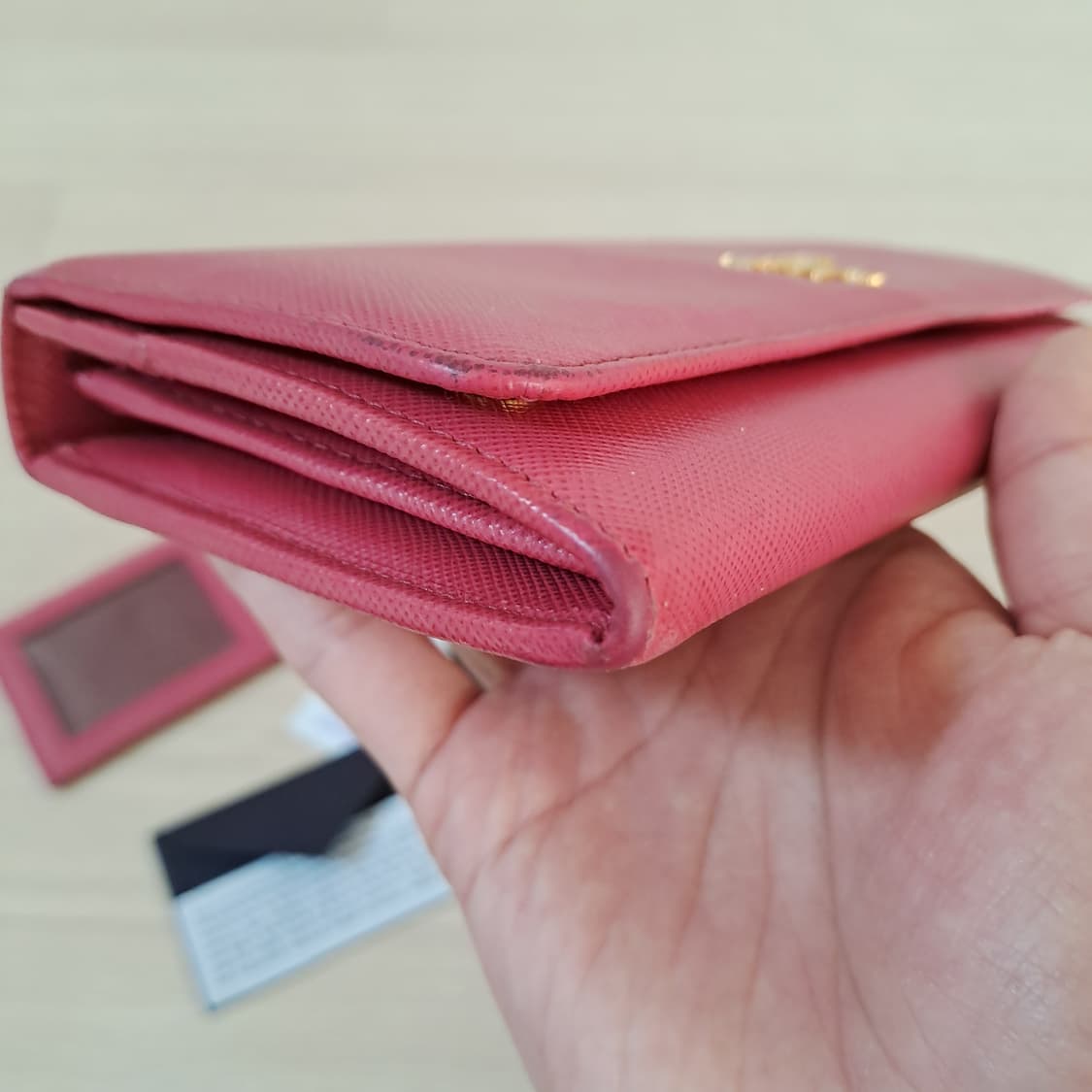 [100%/정품] 프라다 사피아노 레더 장지갑 핑크, 프라다지갑 상품이미지7