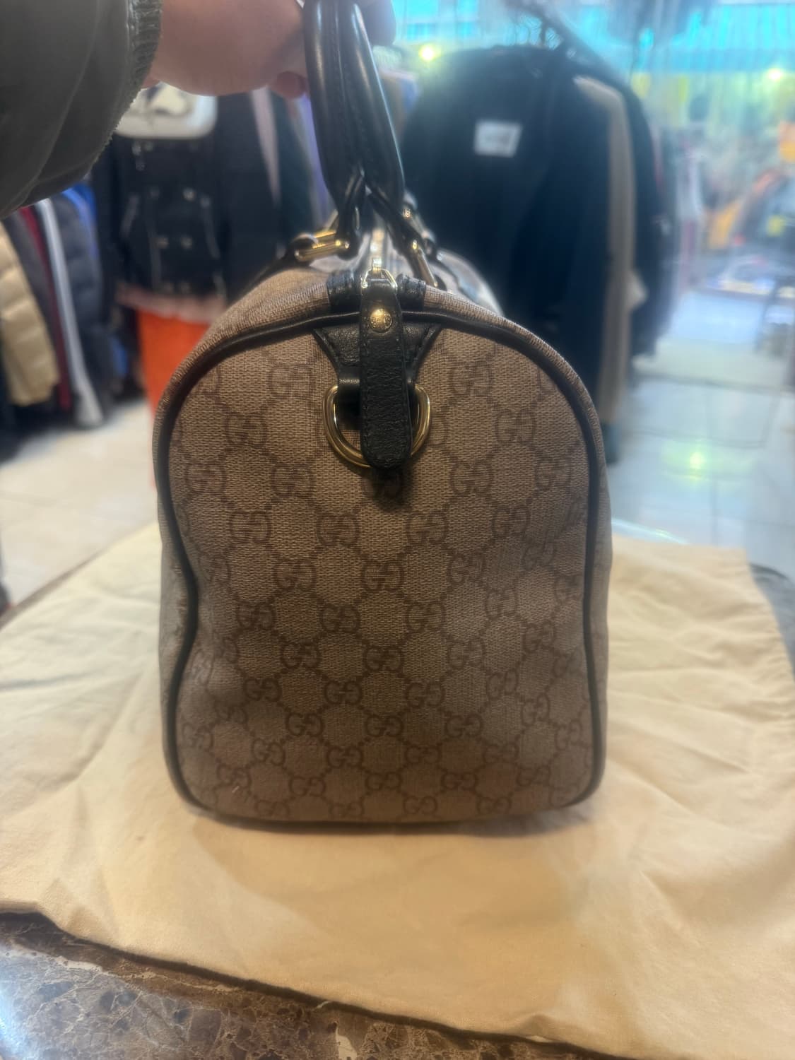 정품 구찌 보스턴 토트백 팝니다 상품이미지4