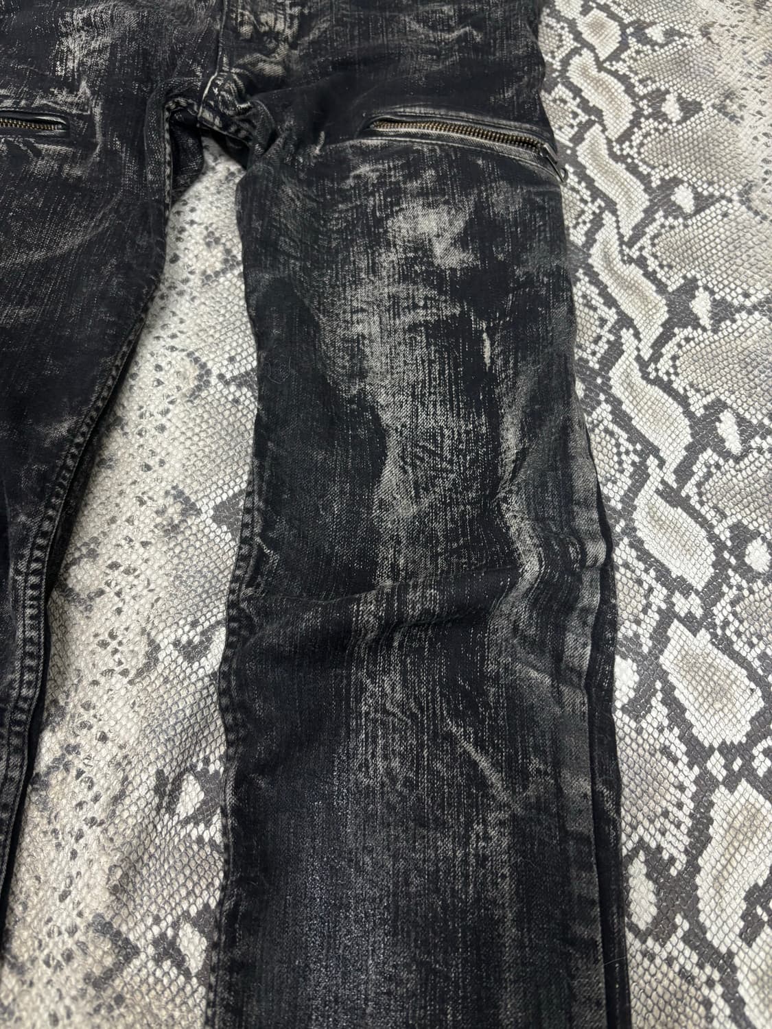 [L.G.B] Archive Coated Wolf Pants 상품이미지6