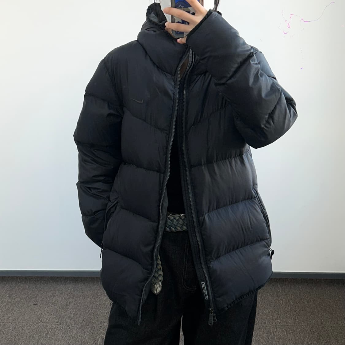 Nike 나이키 블랙 스우시 구스다운 패딩 상품이미지2