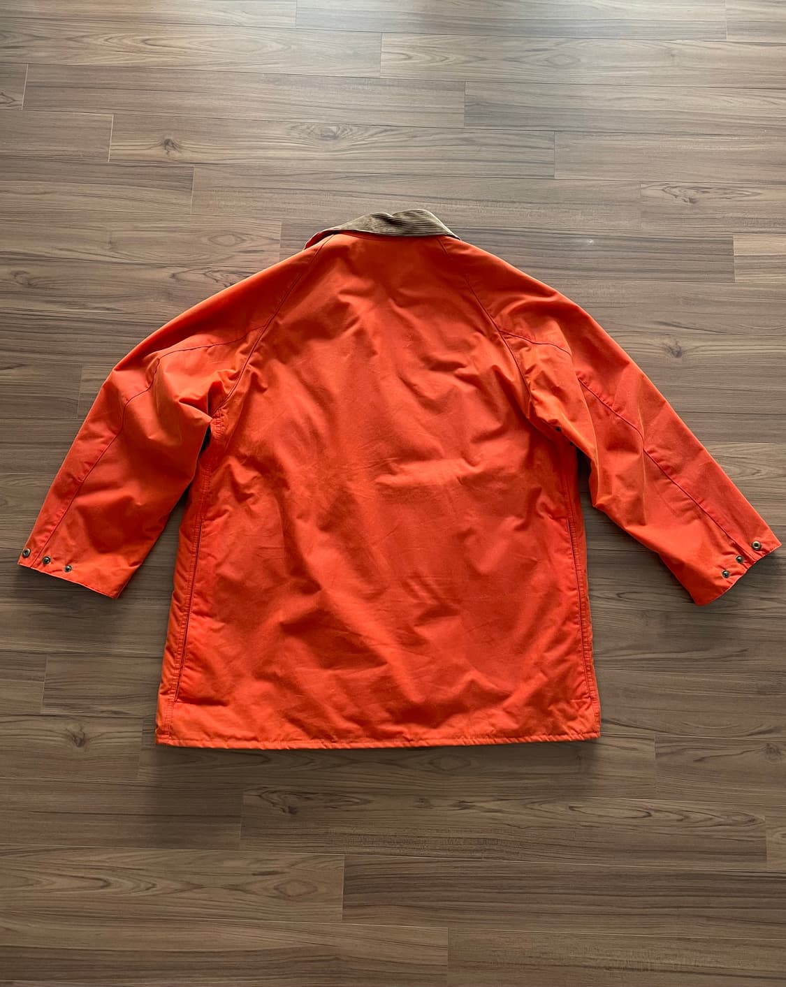 비샵 x 바버 뷰포트 오렌지 별주 40 상품이미지5