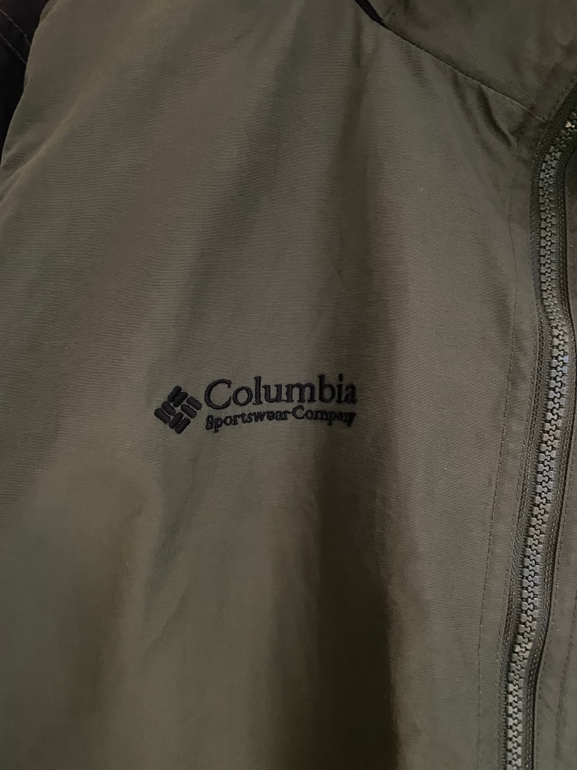 컬럼비아 티타늄 오버핏 후드 바람막이 상품이미지4