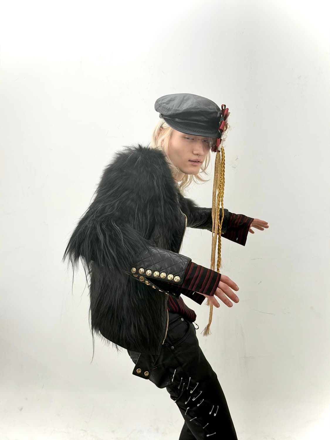 발망 12fw 아트피스 렘스킨 퀼팅 라쿤 퍼 크로스 재킷 상품이미지7