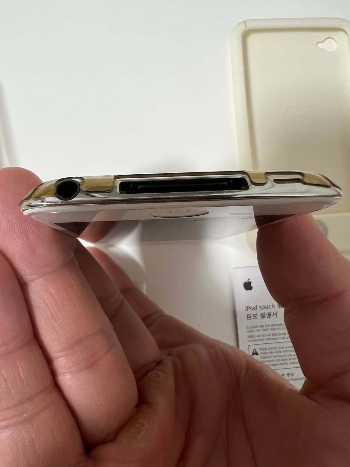 애플 아이팟 터치 8GB 상품이미지5